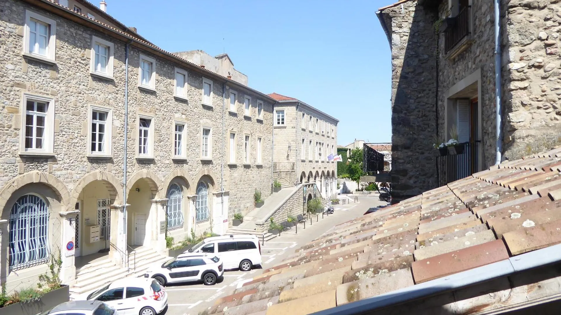 Apartment La Maison Du Chateau Au Calme Et Centrale Tournon-sur-Rhone
