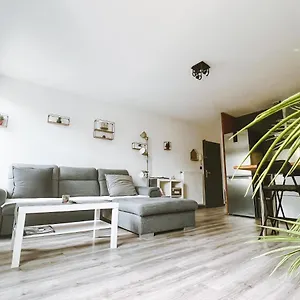  Appartement Le Dromardechois - Meuble 6 Personnes Sur Rhone - Ecolodgite